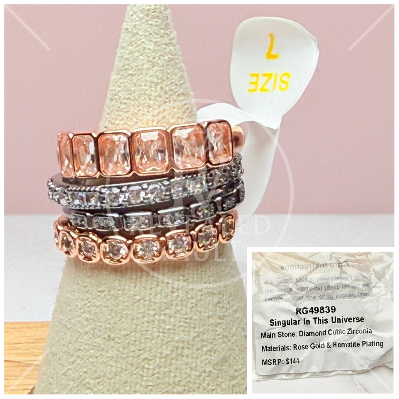 Singular In This Universe - Size 7 - Delicates