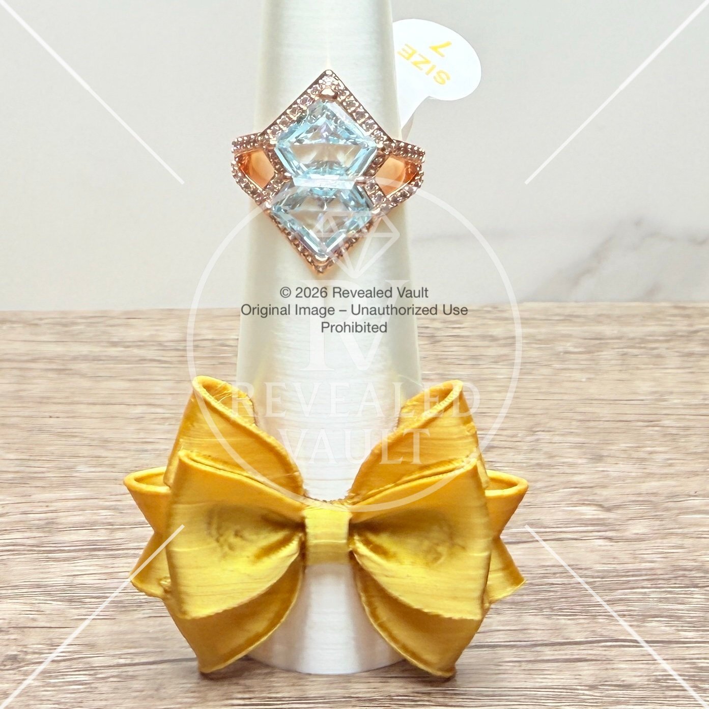 Flawless Moments - Size 7 - March Birthday 2025